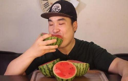 网红吃瓜网,揭秘娱乐圈幕后真相，带你领略明星生活百态